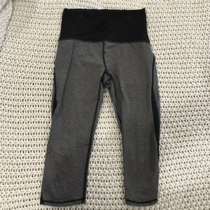 Lululemon crop leggings